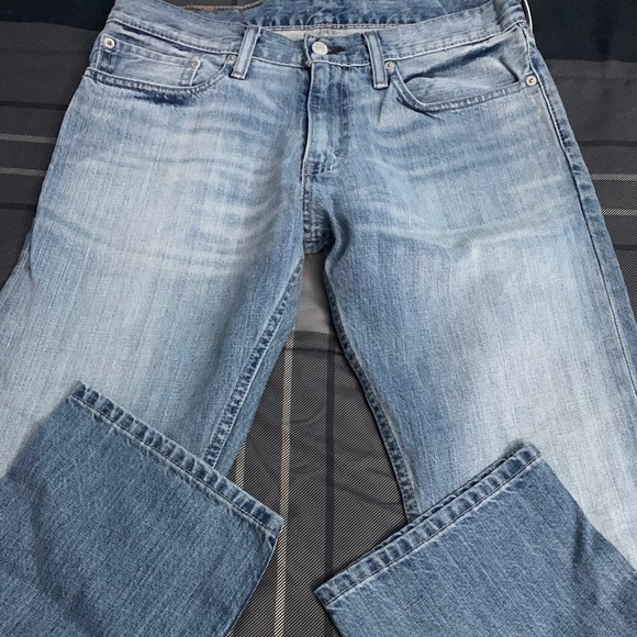 Levi’s Jeans - Picture 5 of 6